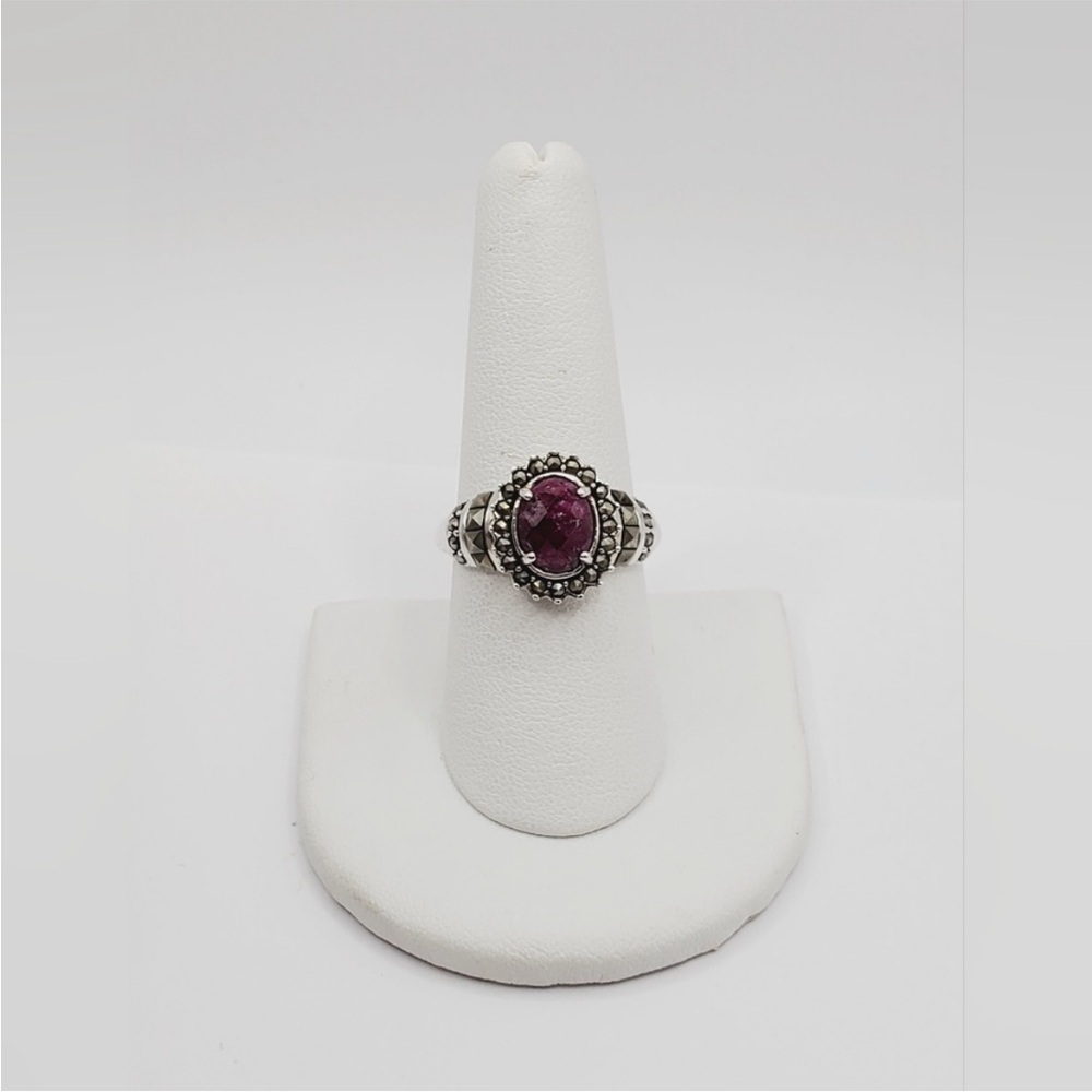 Ruby Ring - Picture 7 of 8